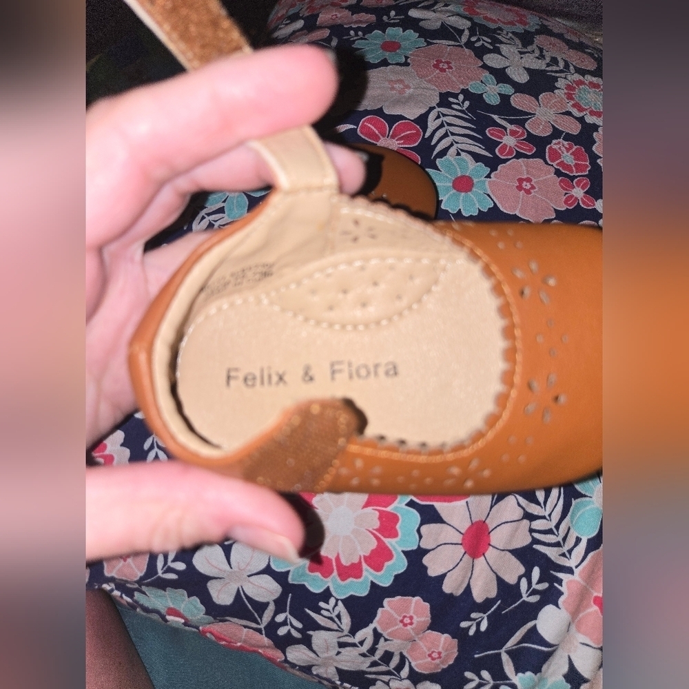 🍂NWT🍁 Lee - Felix And Fiora, Brown Girls Dress Shoes 12M